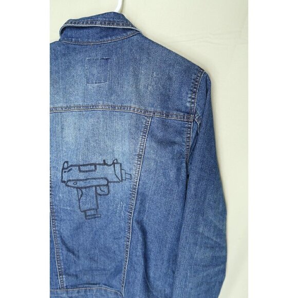 Cavalini Denim Collection Denim Jacket Trucker Distressed Custom Gun Art Small - Picture 8 of 12